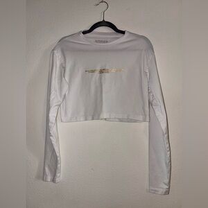 Alphalete Lifestyle White Long Sleeve Crop Top with Gold Accent Size Small